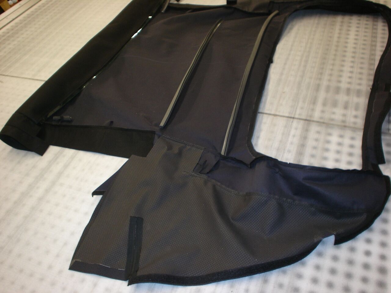 PORSCHE 993 CABRIOLET 95-98 BLACK HEADLINER-0
