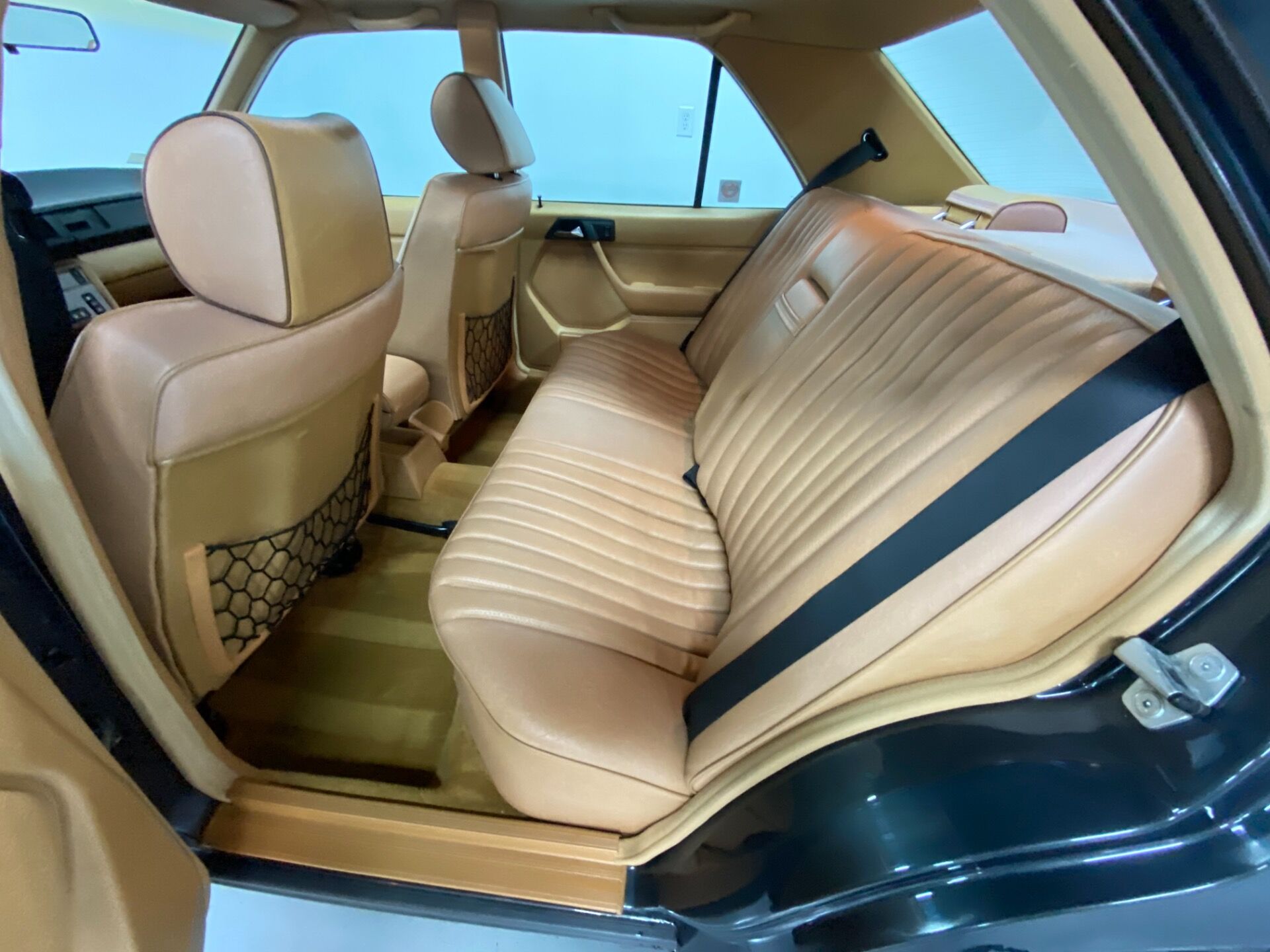 MERCEDES-BENZ W124 300CE, E320,E300,E420,400E, 86-95 COUPE-SEDAN-CONVERTIBLE VINYL REAR SEAT COVERS (AVAILABLE IN ALL FACTORY COLORS)