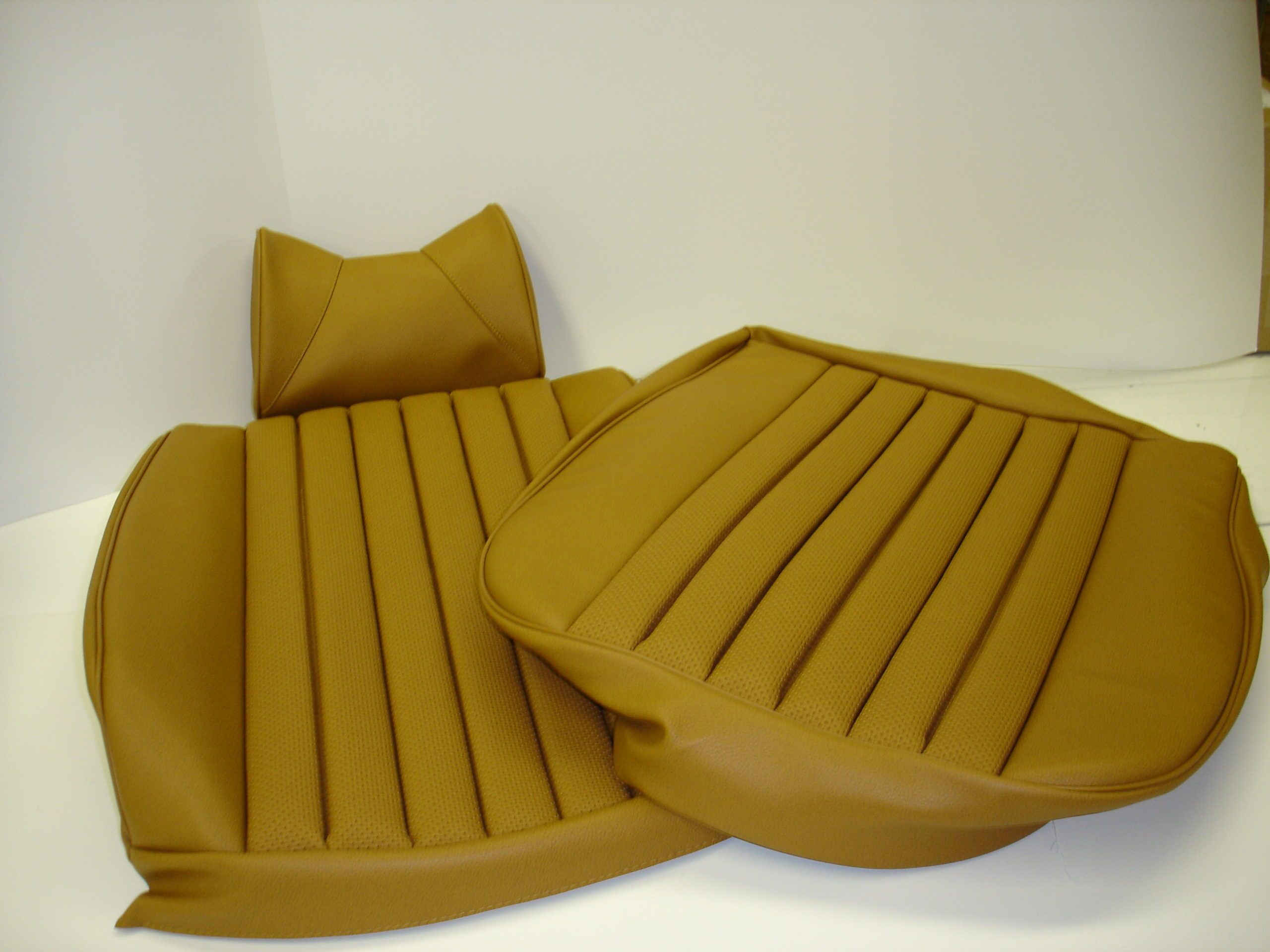 Mercedes Benz W116 1972-1980 280S/SE, 300SD, 450SE/SEL, 6.9, Front Seat Covers Leather - Image 4