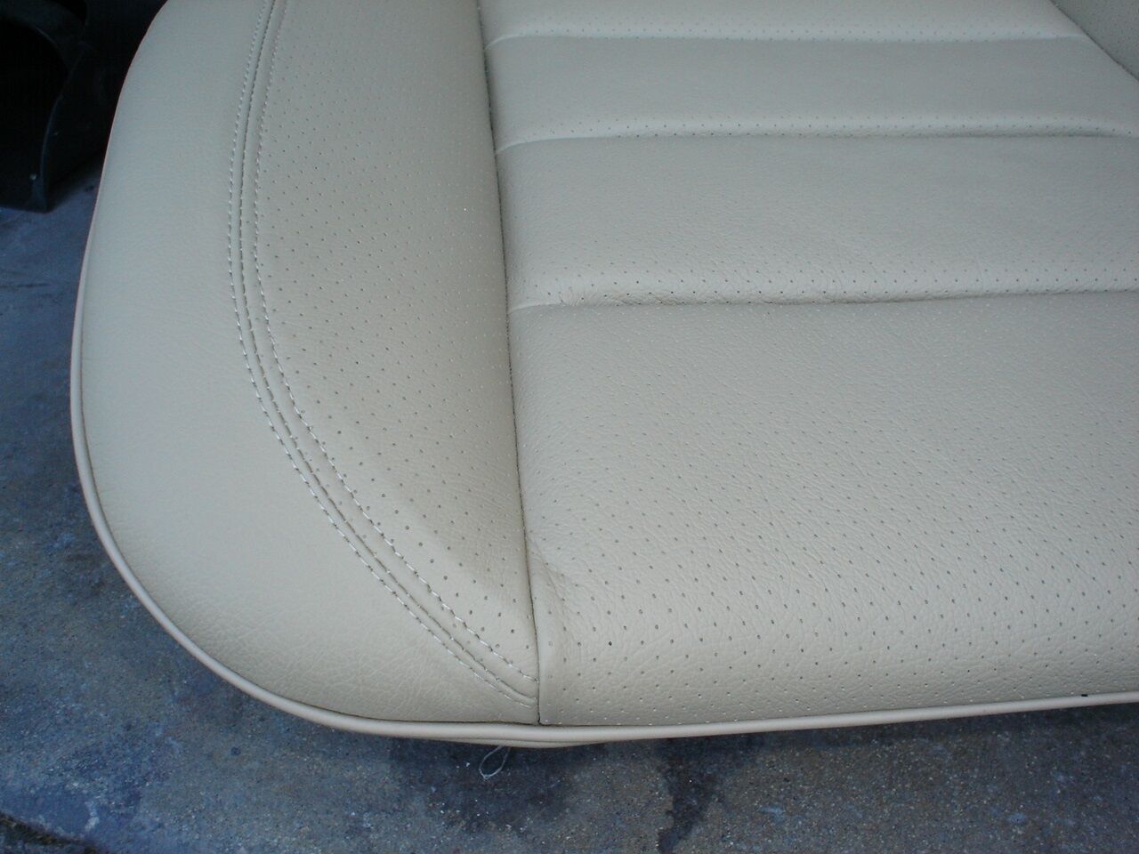 MERCEDES-BENZ W124 300CE, E320,E300,E420,400E,500E 86-95 COUPE-SEDAN-CONVERTIBLE LEATHER FRONT SEAT COVERS (AVAILABLE IN ALL FACTORY COLORS) SPORT SEAT - Image 2
