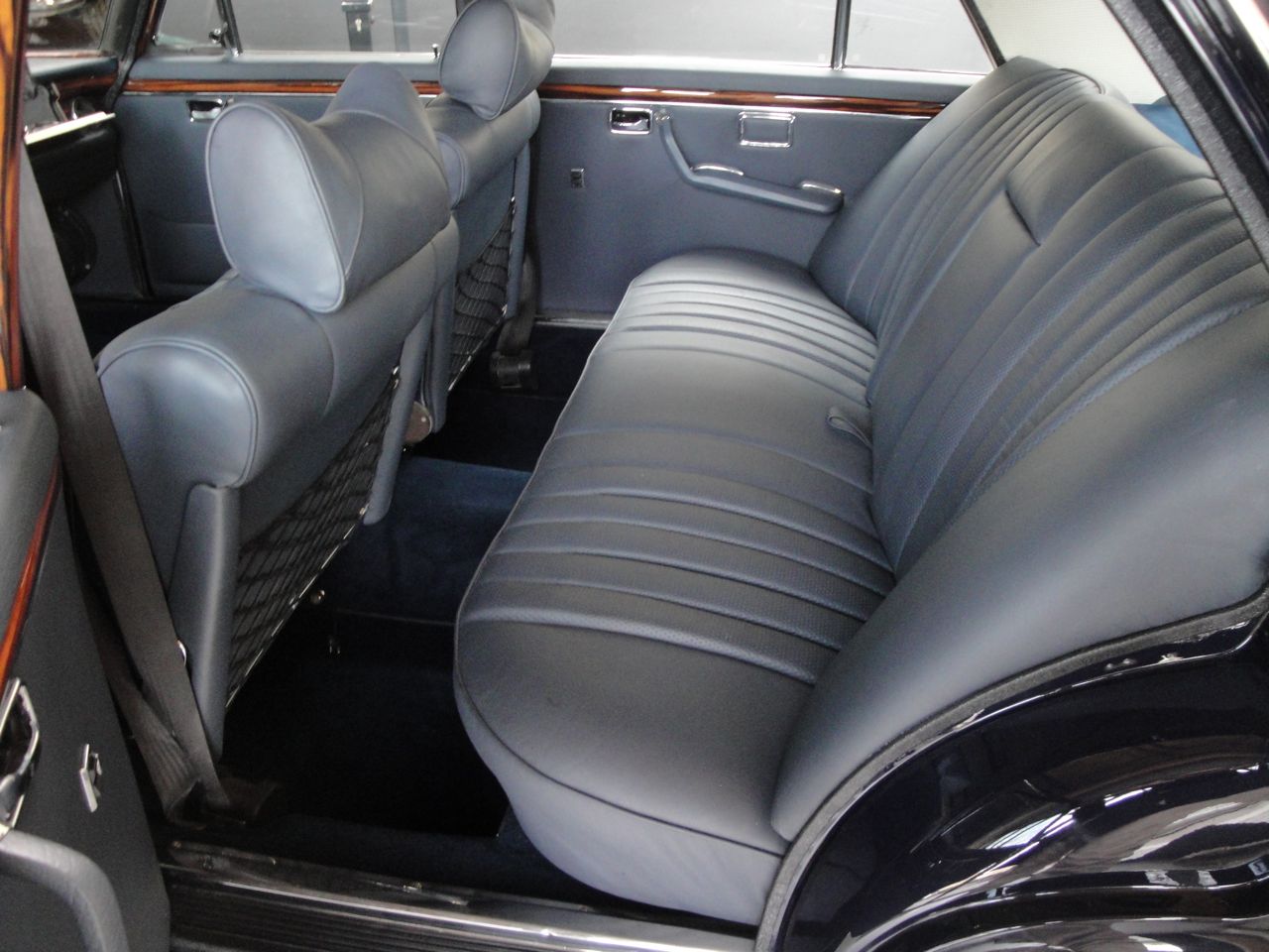 Mercedes Benz W109 1965-1972 300SE/SEL
